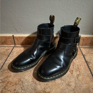Doc Marten’s Black Leather Boots w Strap